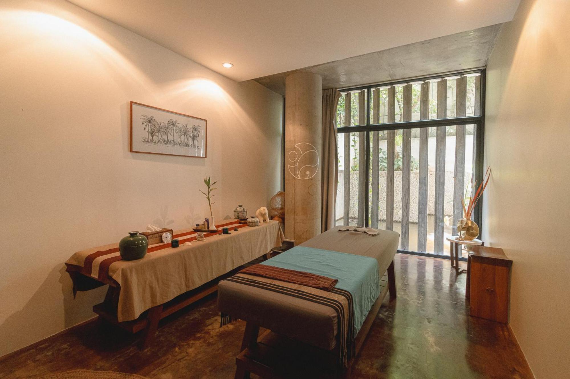 Penh House Hotel Пном Пен Екстериор снимка
