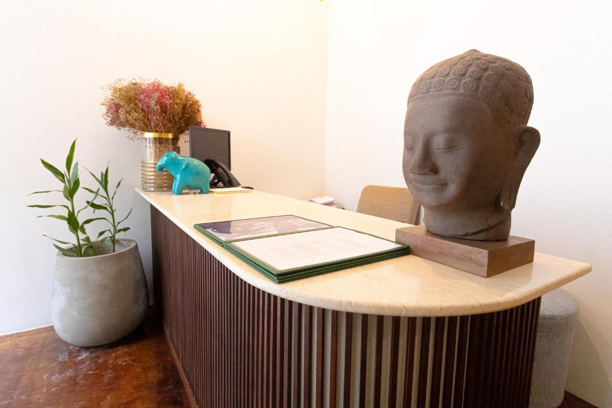 Penh House Hotel Пном Пен Екстериор снимка