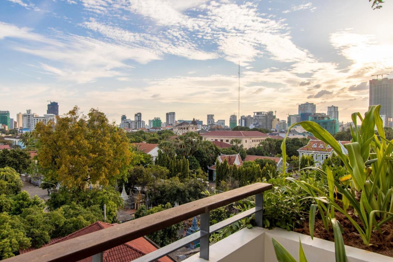 Penh House Hotel Пном Пен Екстериор снимка
