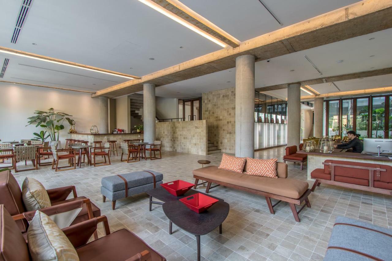 Penh House Hotel Пном Пен Екстериор снимка
